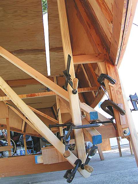 Under-side bracing