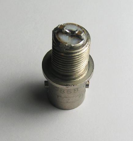 BNC test fixture for 2 0.47uF in parallel